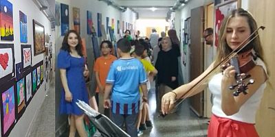 Arslanbey Ortaokulu Resim Sergisi açılış töreninde müzik dinletisi