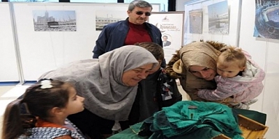 Sakal-ı Şerif’ Sanatevinde halkın ziyaretine açıldı.